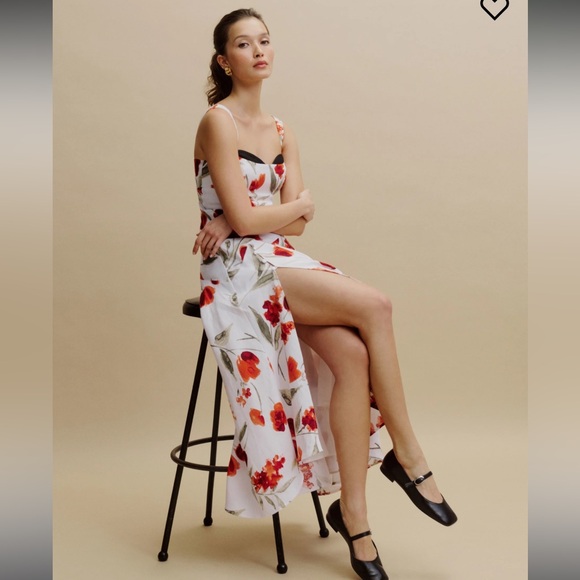 Reformation Bekki Linen Dress - Picture 11 of 16